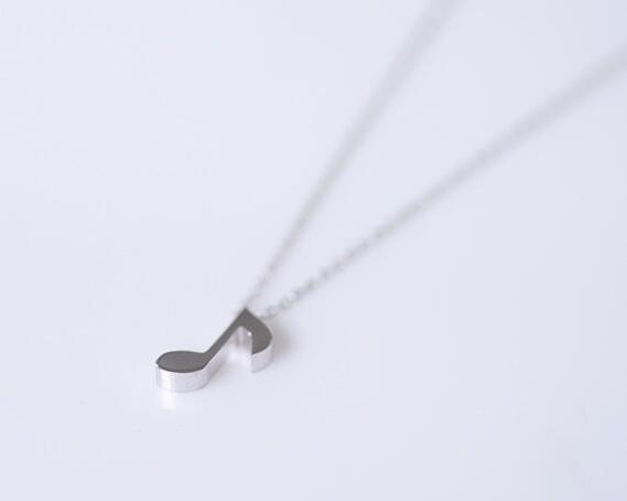 Delicate Musical Note Pendant Necklace